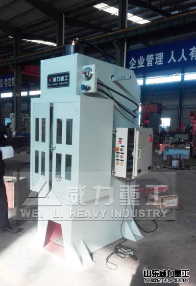 400吨单柱液压机