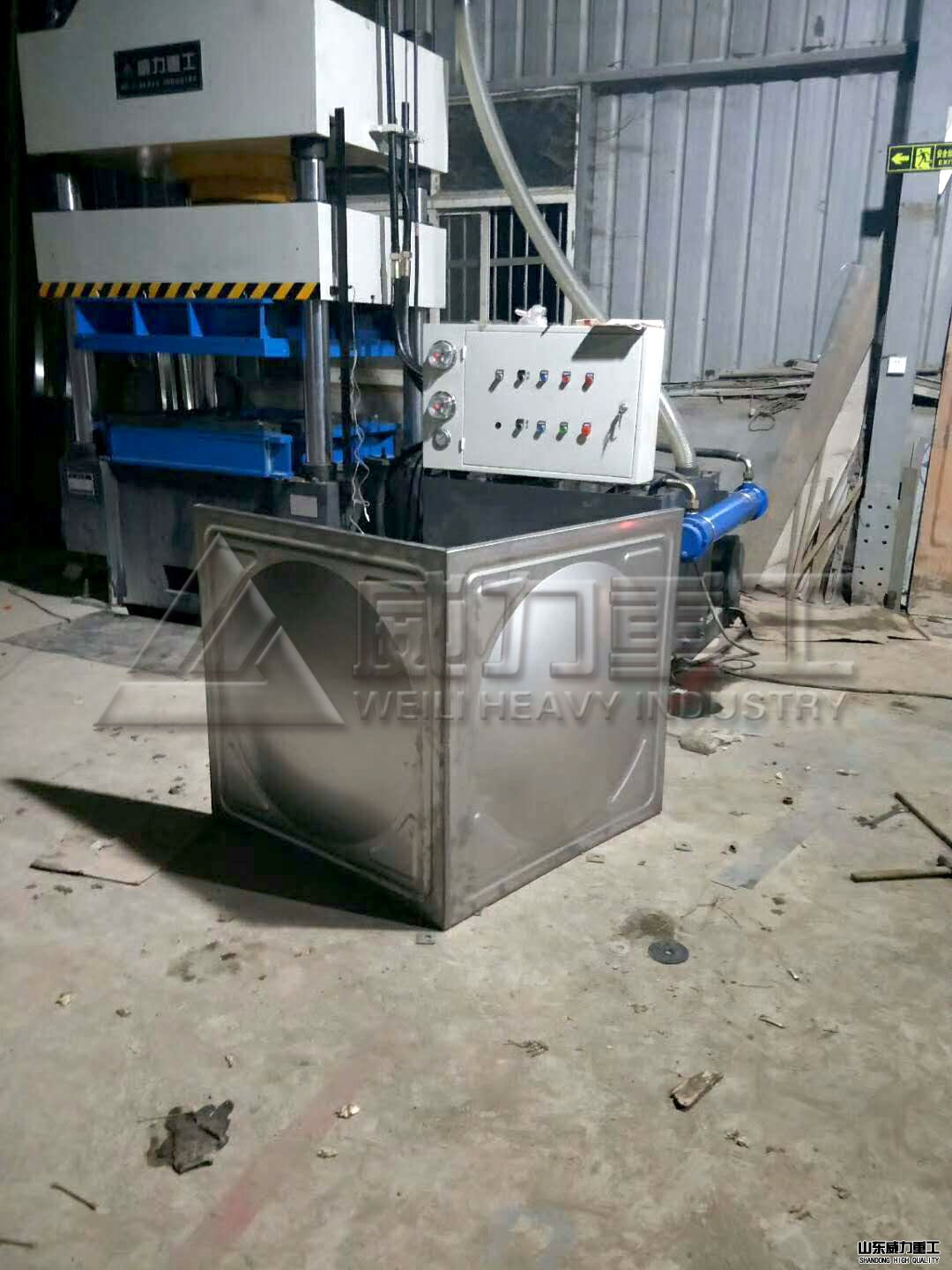 武汉不锈钢水箱客户现场