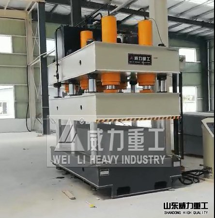 500吨液压机江苏客户使用现场